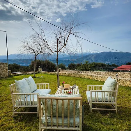 Aitheras With Sea Views And Garden *