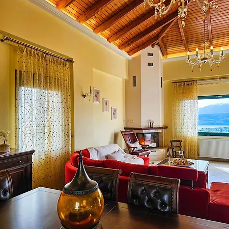 Villa Aitheras With Sea Views And Garden Sternai