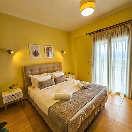 Aitheras With Sea Views And Garden Sternai