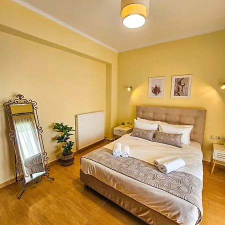 Aitheras With Sea Views And Garden Villa