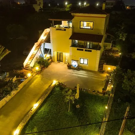 Aitheras With Sea Views And Garden *